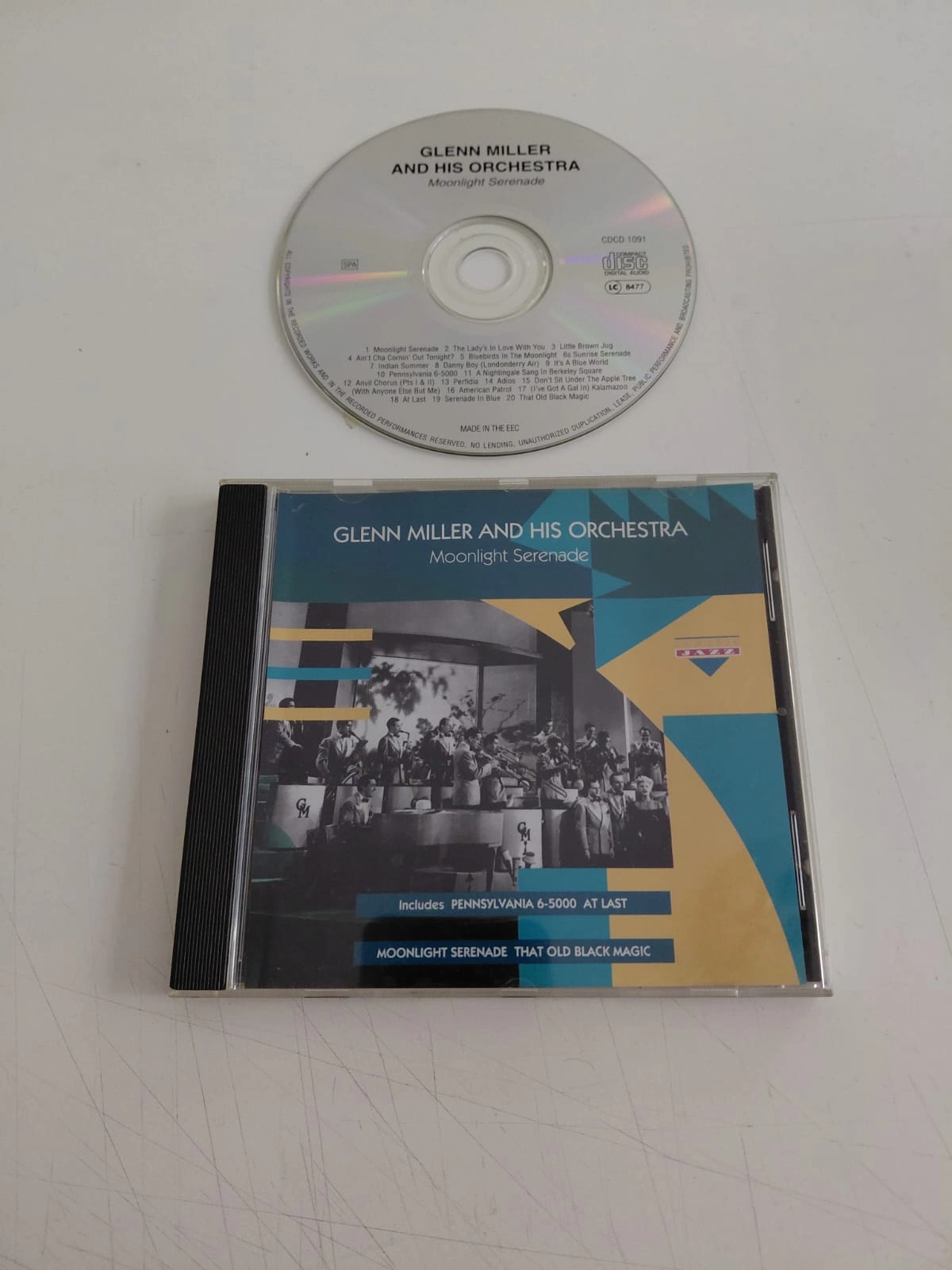 Glenn Miller And His Orchestra – Moonlight Serenade - 1993 Avrupa Basım CD Albüm-2.el