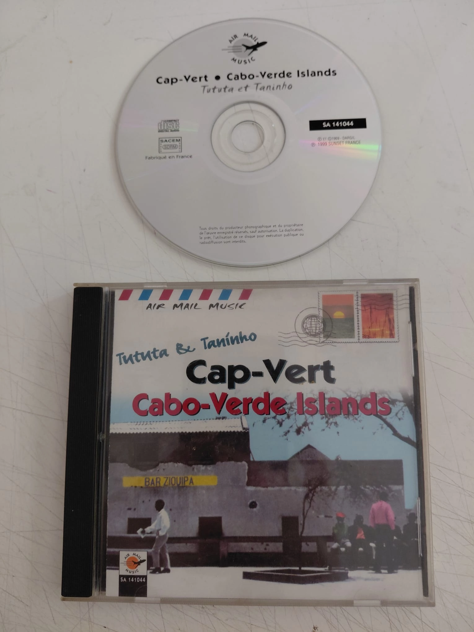 Tututa & Tanínho  – Cap-Vert = Cabo-Verde Islands  - 1999  Fransa Basım CD Albüm-2.el