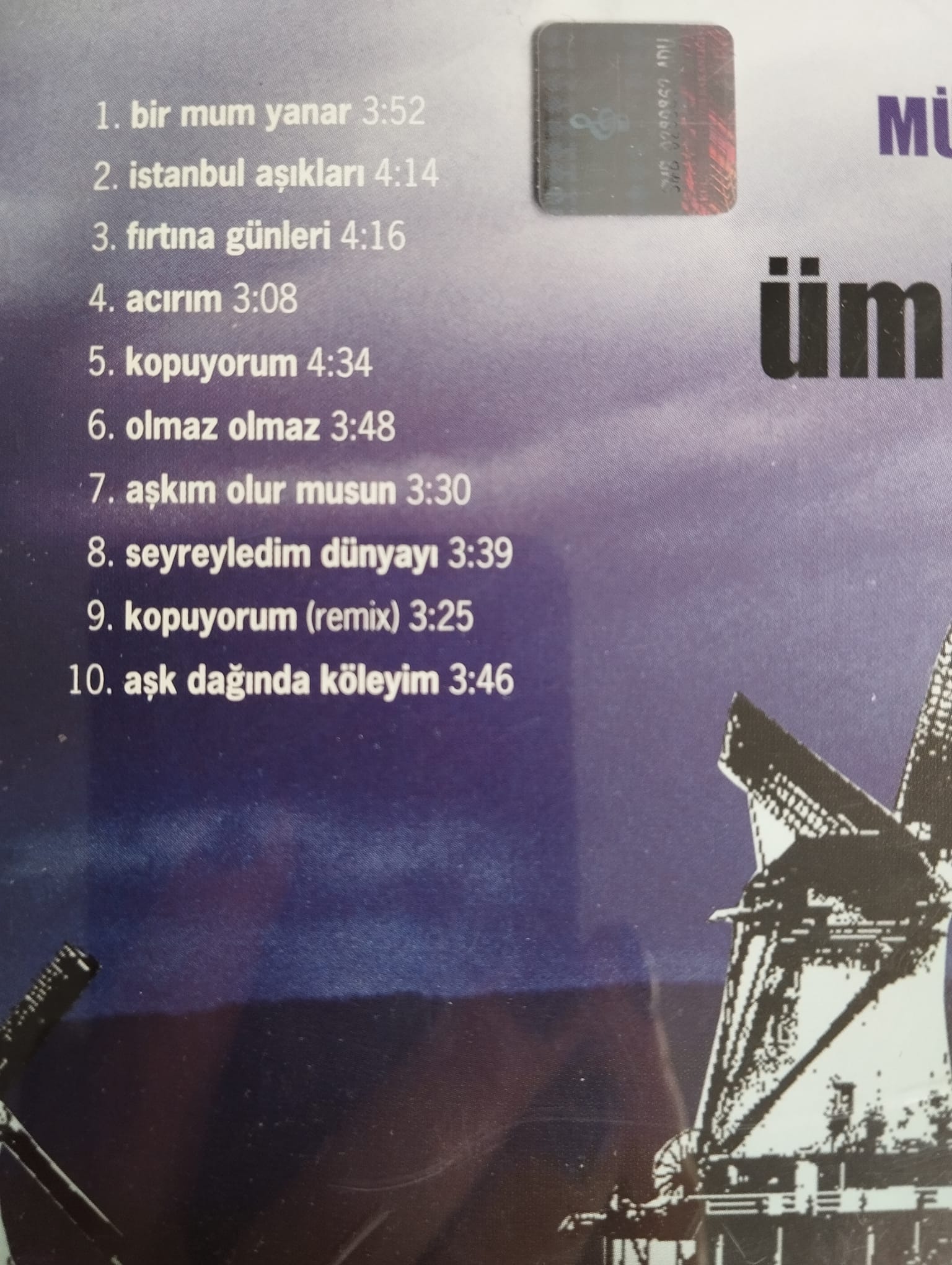 Bir Mum Yanar - (Müzik Dünyasının Don Kişot’u) by Ümit Evirgen – Türkiye Basım 2. El CD Albüm