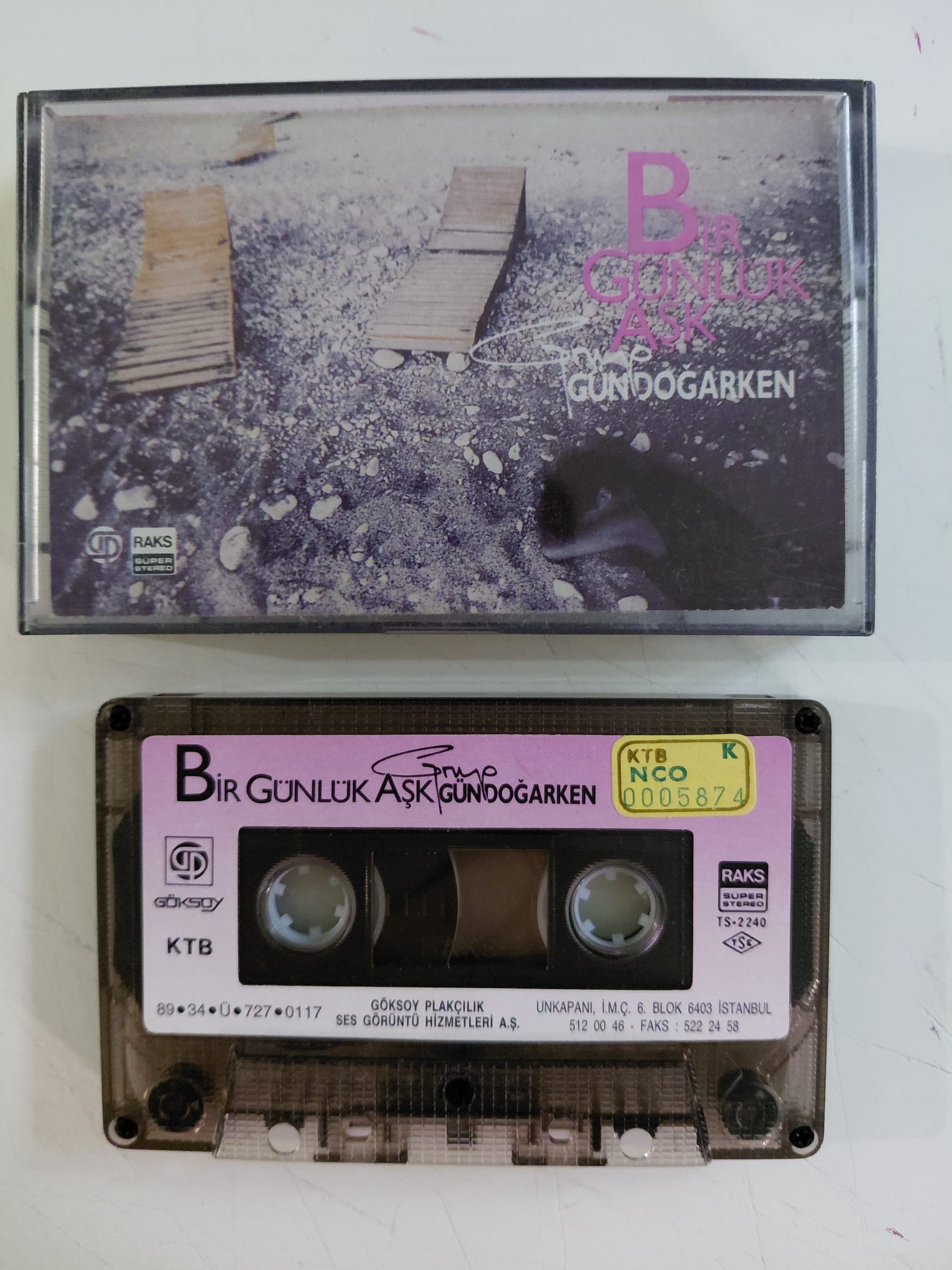 Grup Gündoğarken – Bir Günlük Aşk - 1990 Türkiye Basım Kaset-2.el