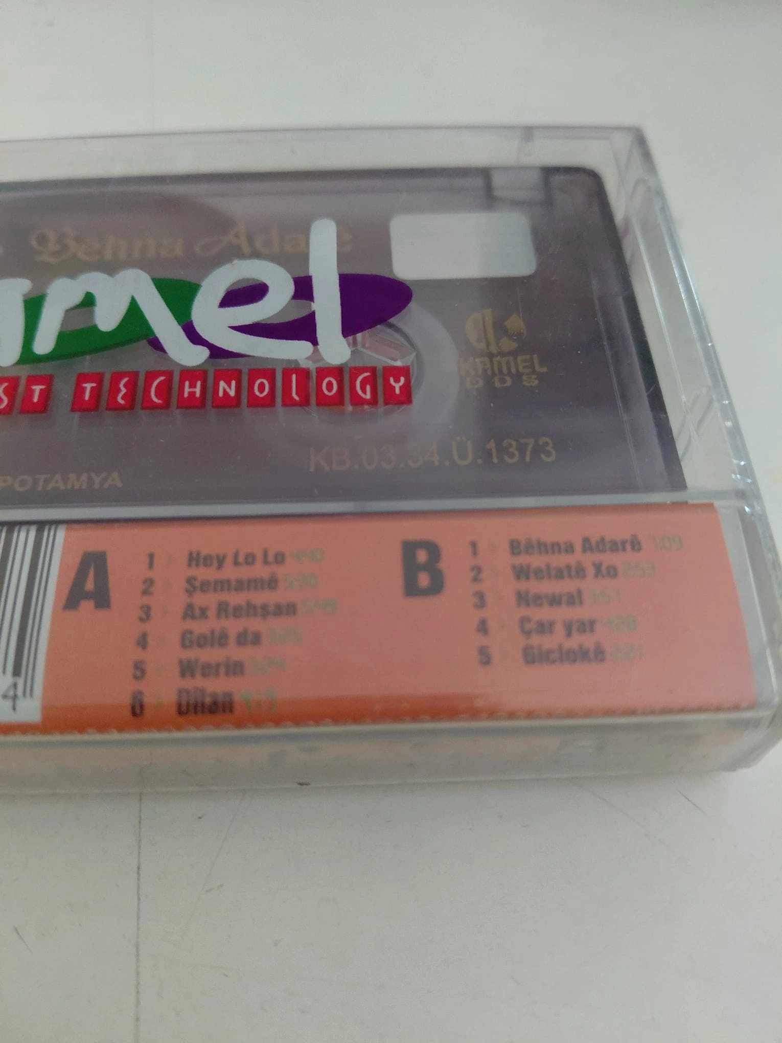 AGİRA JİYAN - Behna Adare -  Türkiye  Basım Kaset Albüm /Açılmamış Ambalajlı (Kürtçe)