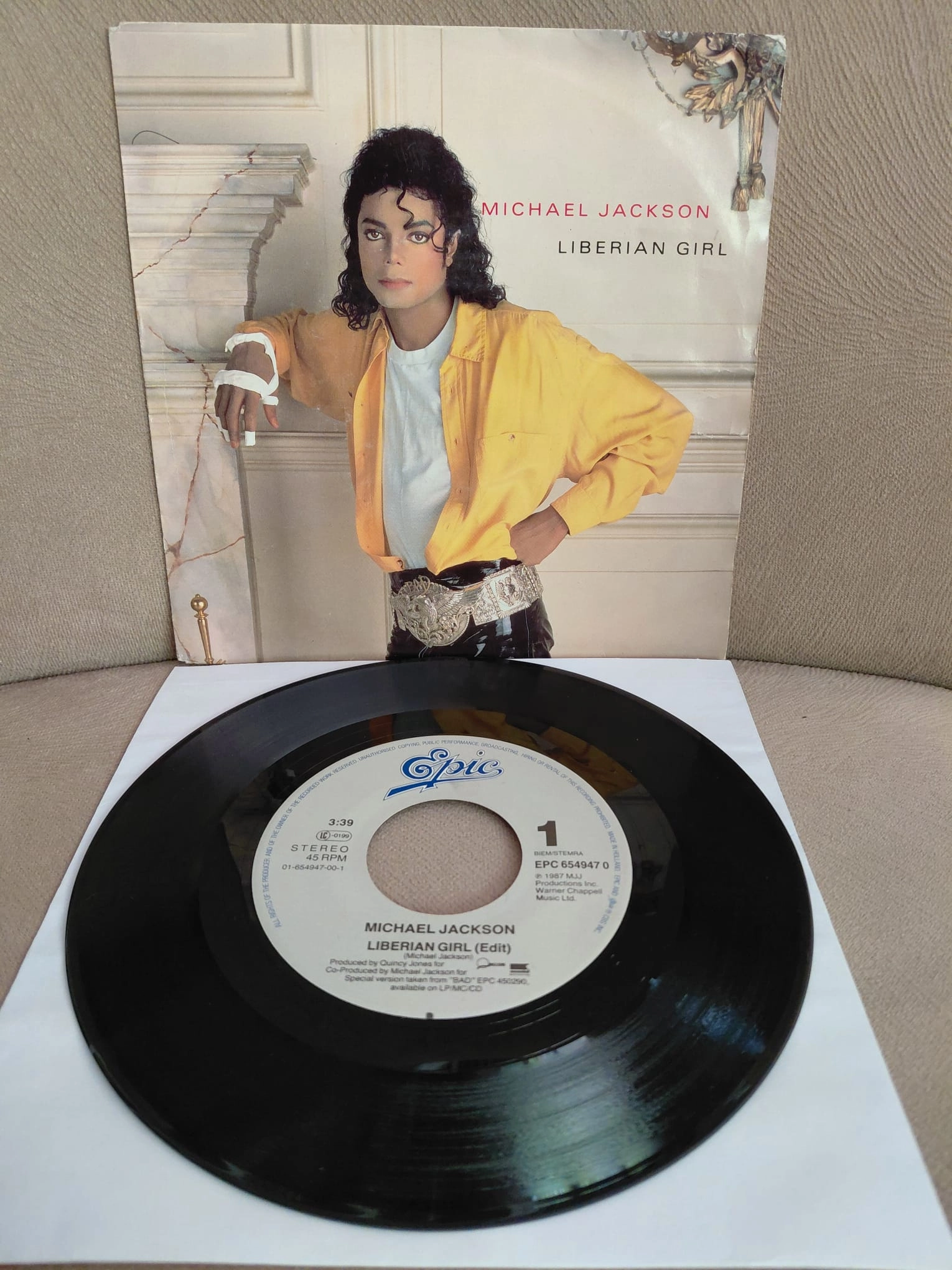 MICHAEL JACKSON -  Liberian Girl  - 1989  Avrupa Basım  45lik Plak-2.el