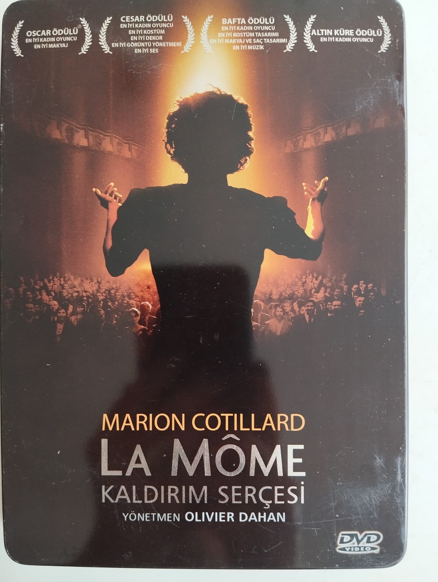 Kaldırım Serçesi / La Mome - 135 DAKİKA  -  2. EL DVD Film + Özel Kutu