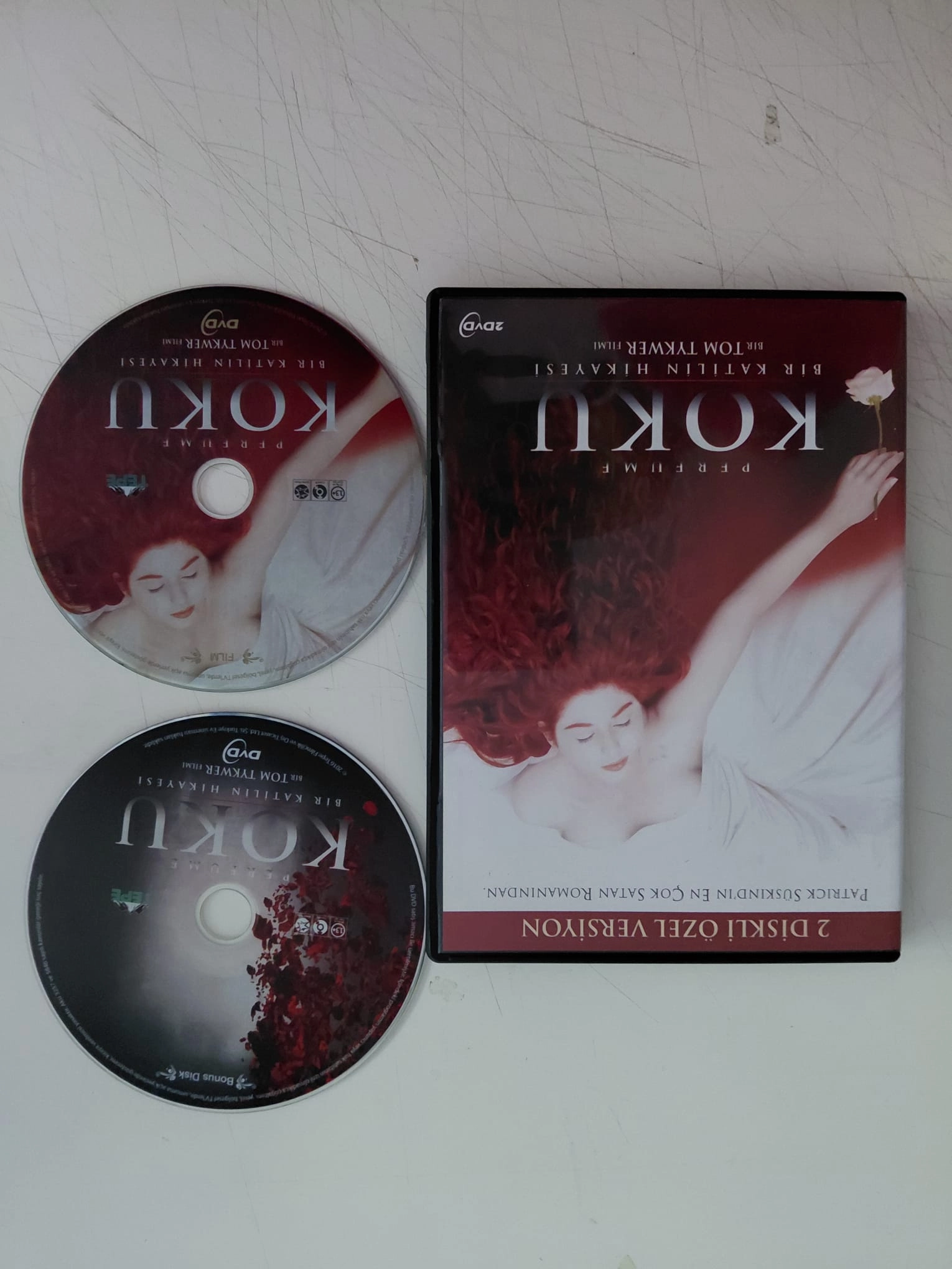 Koku / Perfume -  Tom Tykwer  Filmi  -  2xDVD Film-2.el