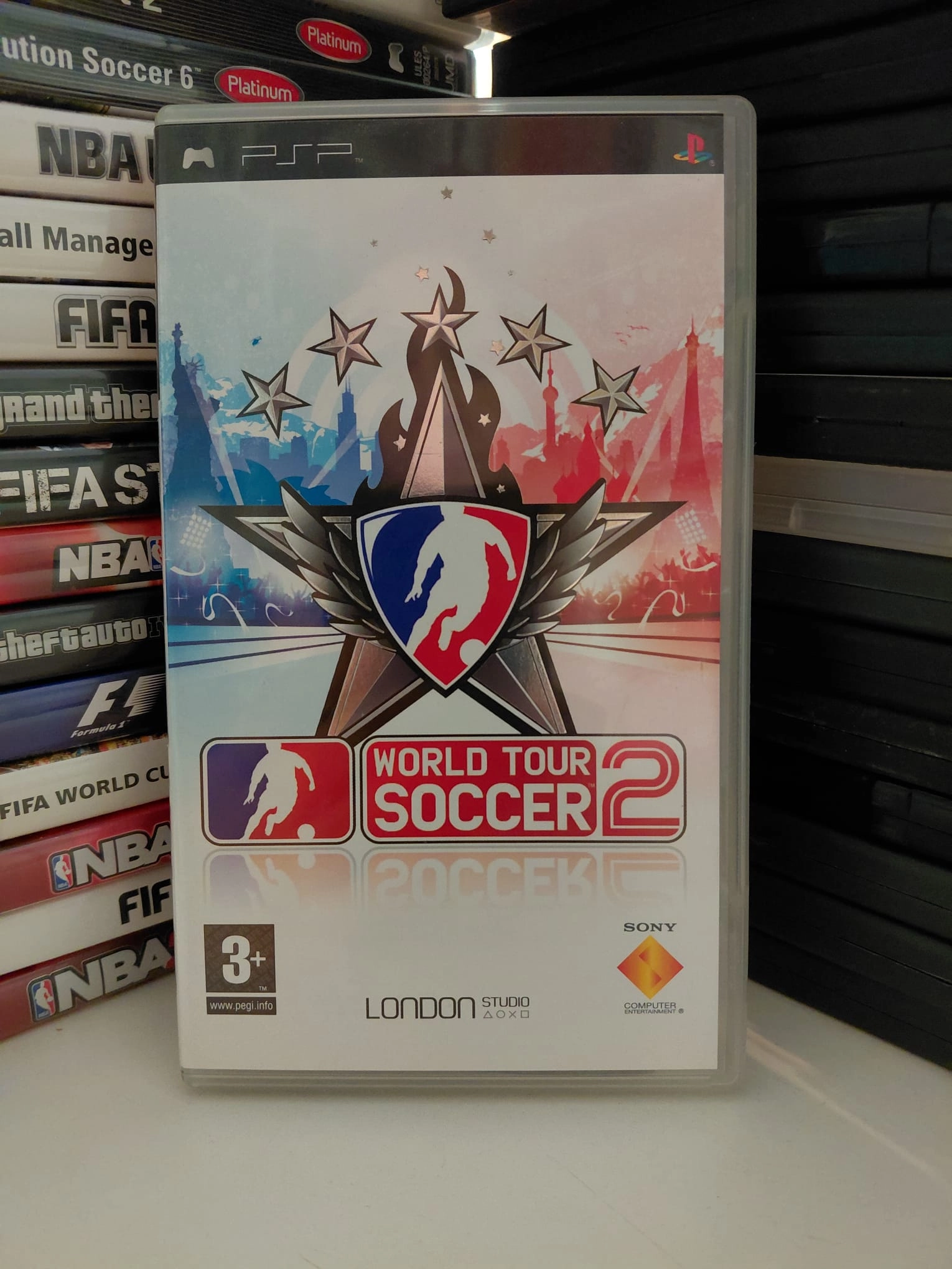 World  Tour  Soccer 2  - PSP Oyun