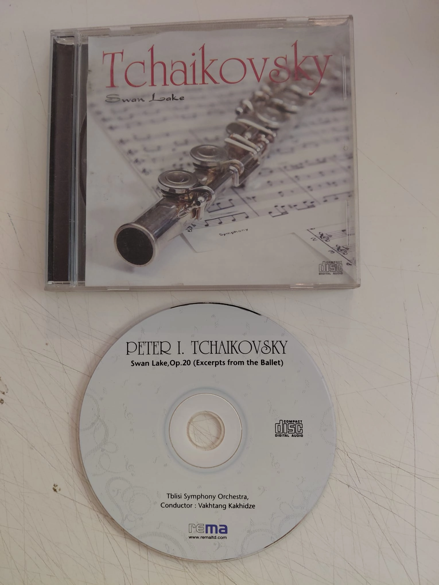 Tchaikosky - Swan Lake/ Kuğu Gölü  -  Avrupa Basım  CD Albüm-2.el