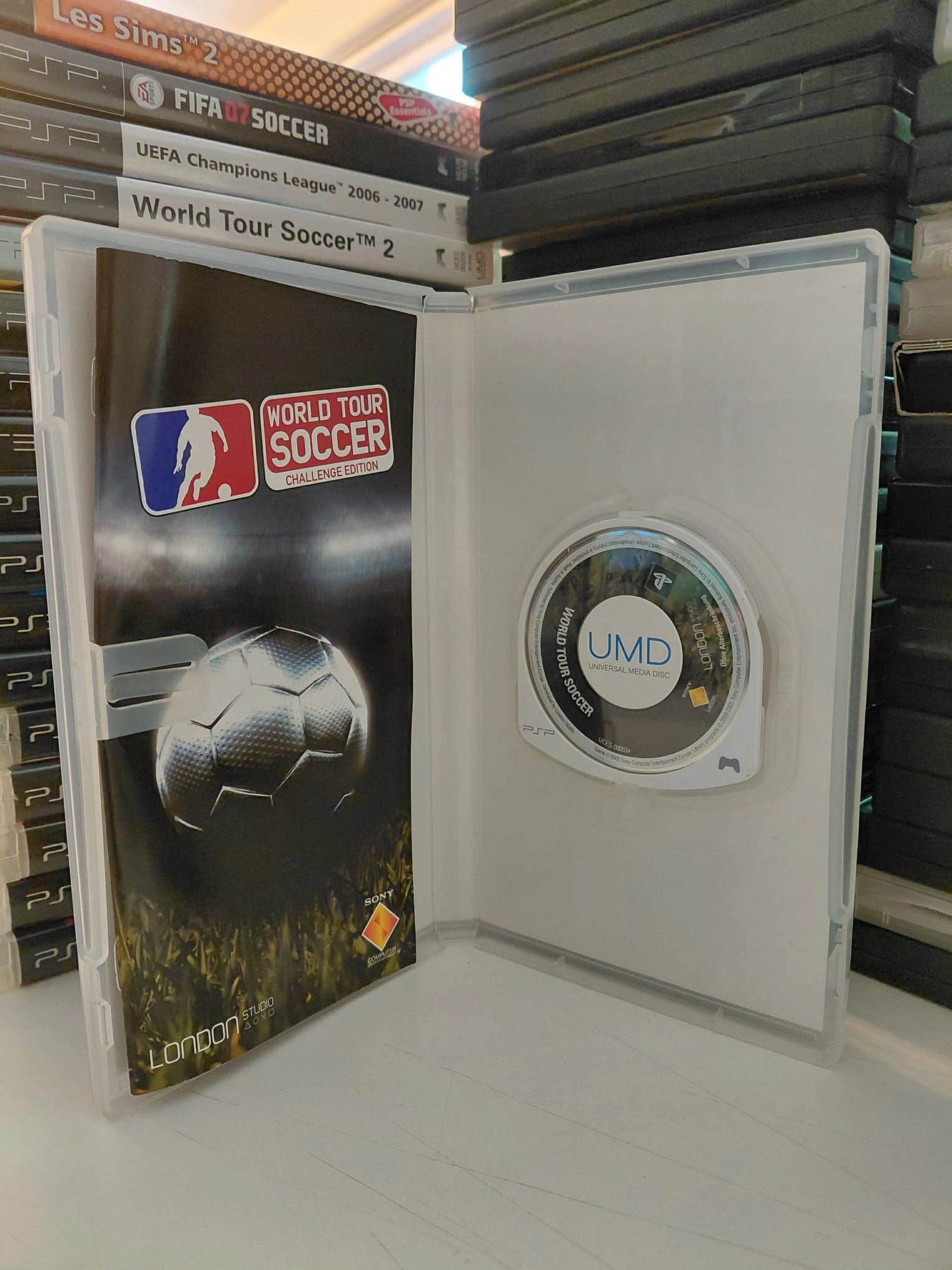 World Tour Soccer Challenge Edition   - PSP Oyun