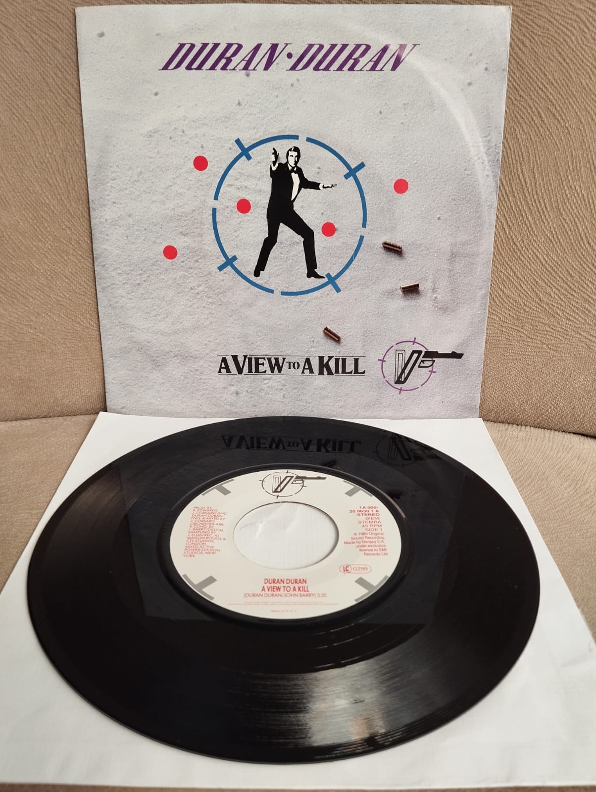 DURAN DURAN - A VIEW TO A KILL - JAMES BOND 007 SOUNDTRACK -1985 HOLLANDA BASIM 45 LİK PLAK