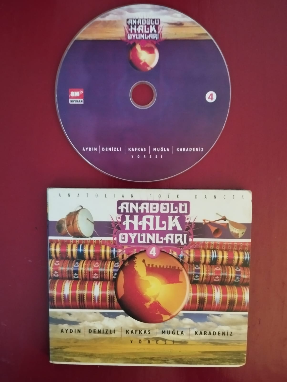 Anadolu Halk Oyunları 4 - Aydın/ Denizli /Kafkas /Muğla/ Karadeniz  - Türkiye  Basım CD  - 2.El