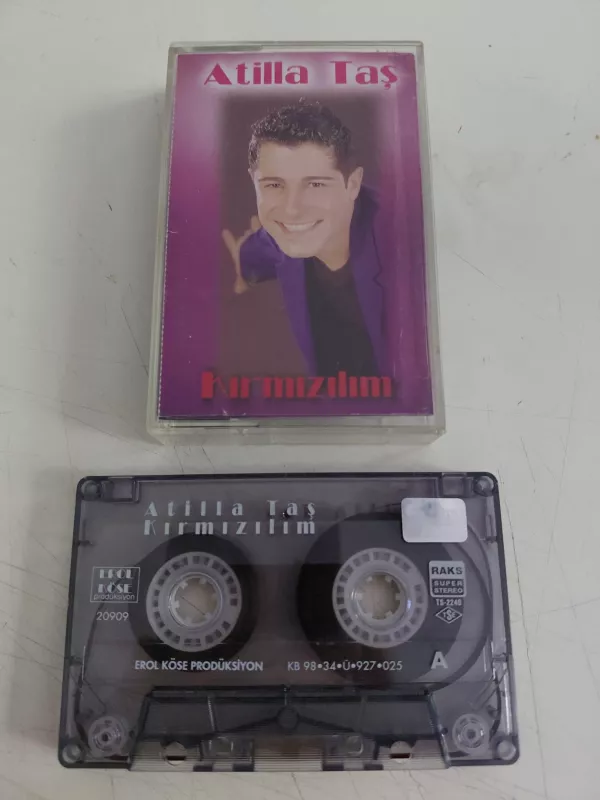Atilla Taş – Kırmızılım - 1998 Türkiye Basım Kaset-2.el