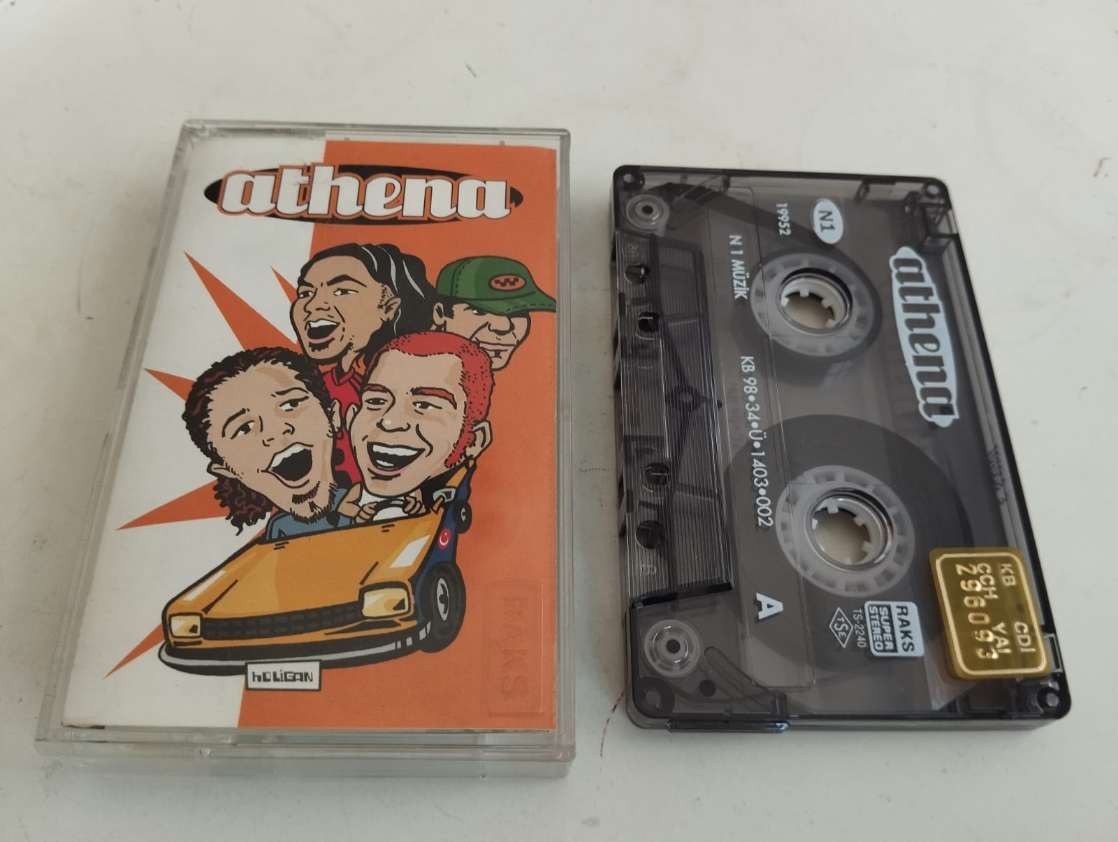 Athena – Holigan - 1998 Türkiye Basım 2. El Kaset Albüm