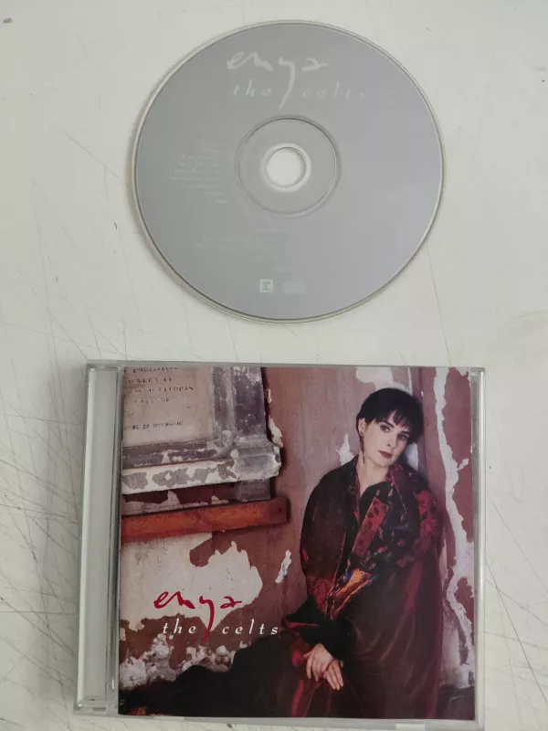 Enya – The Celts - 1995 Amerika Basım CD Albüm-2.el