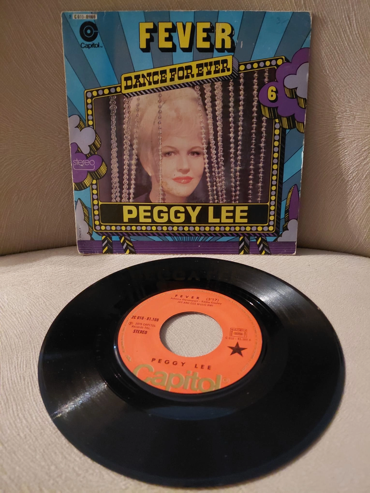 Peggy Lee   –  Fever  -  1975  Fransa Basım 45lik Plak