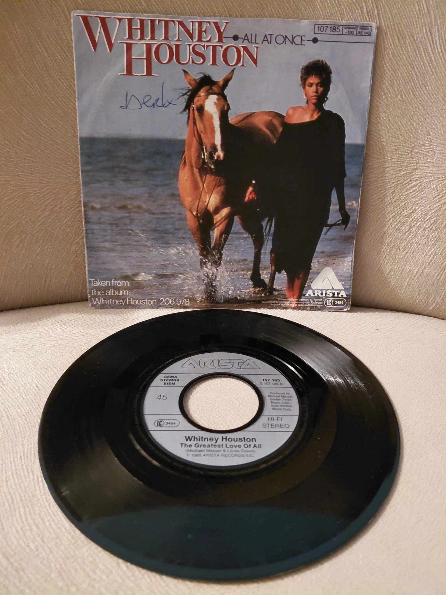 Whitney Houston  –  All At Once -  1986  Almanya Basım 45lik Plak