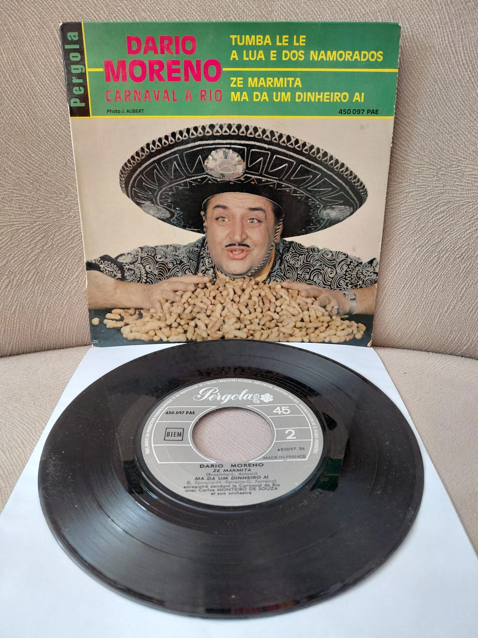 Dario Moreno  – Tumba Le Le -  1966  Fransa Basım  EP Plak