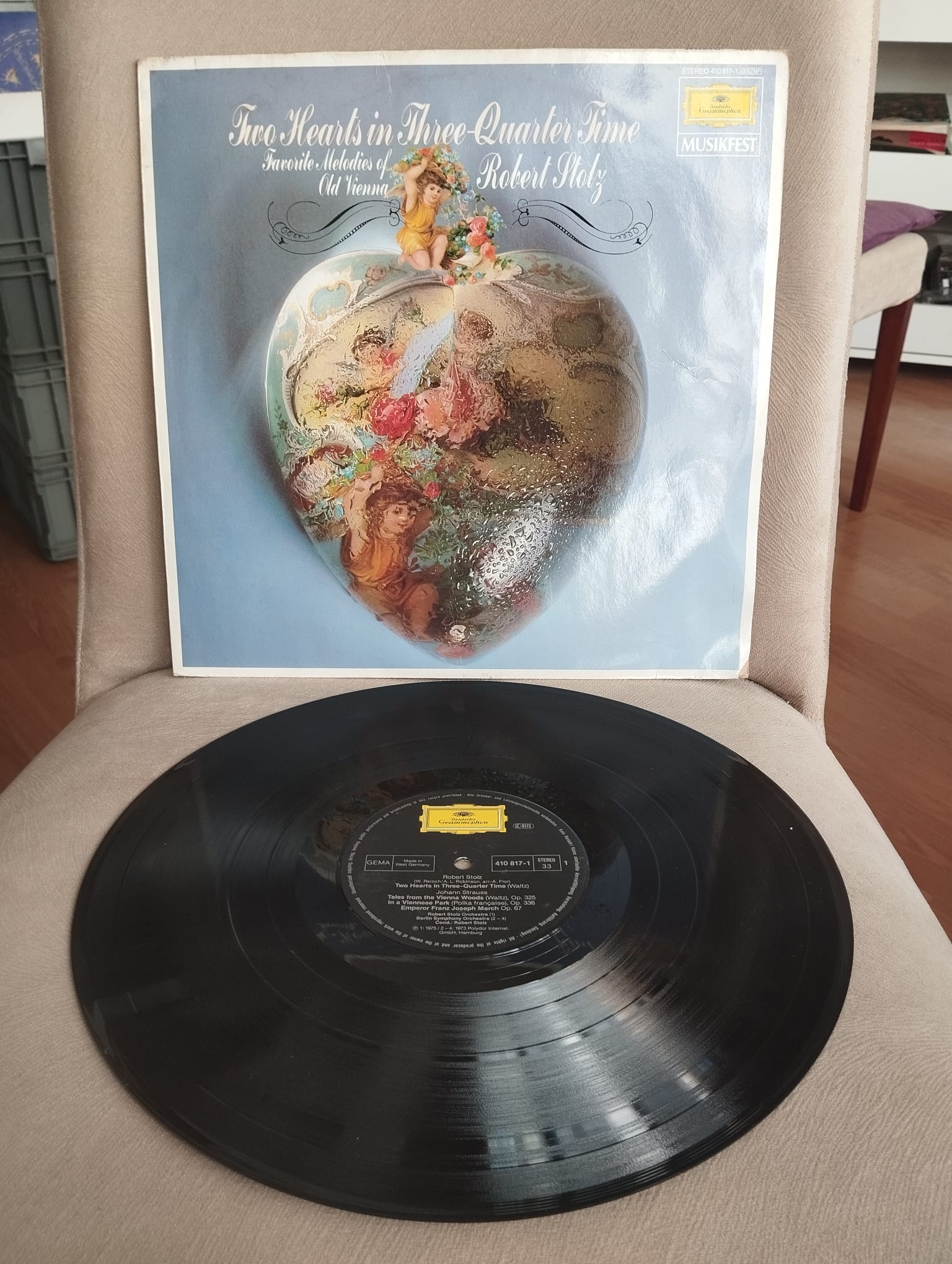 Robert Stolz – Two Hearts In Three-Quarter Time - 1975 Almanya Basım 33 lük Plak - Lp Albüm