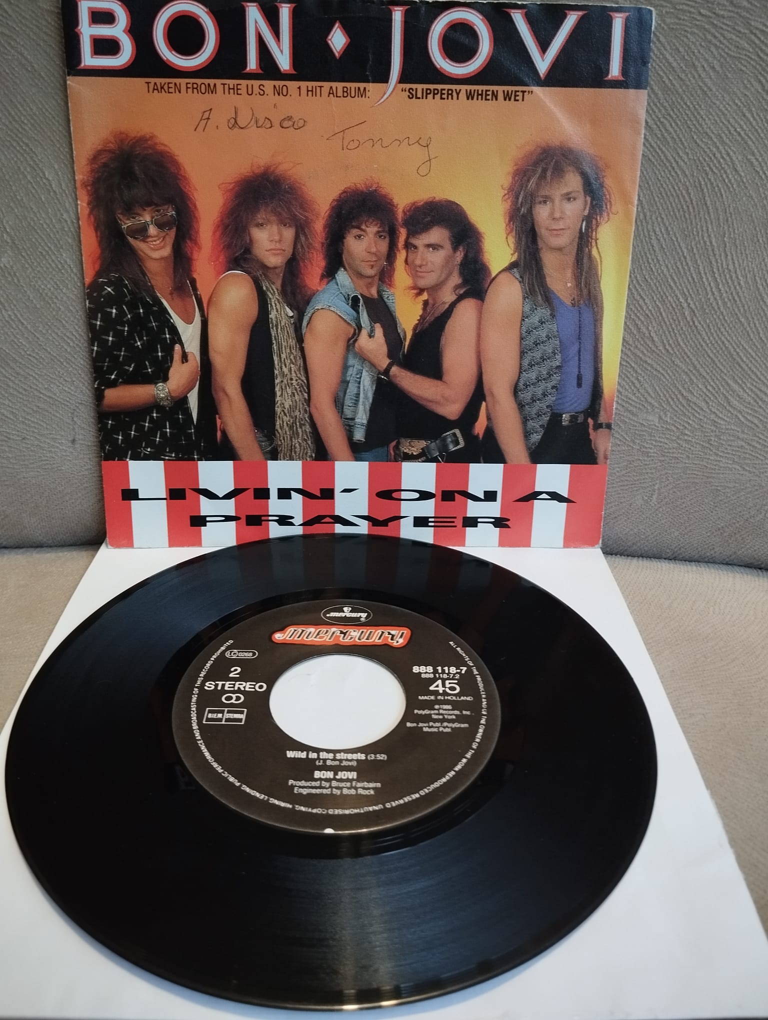 Bon Jovi – Livin’ On A Prayer  - 1986 Hollanda Basım  45lik Plak 2.el