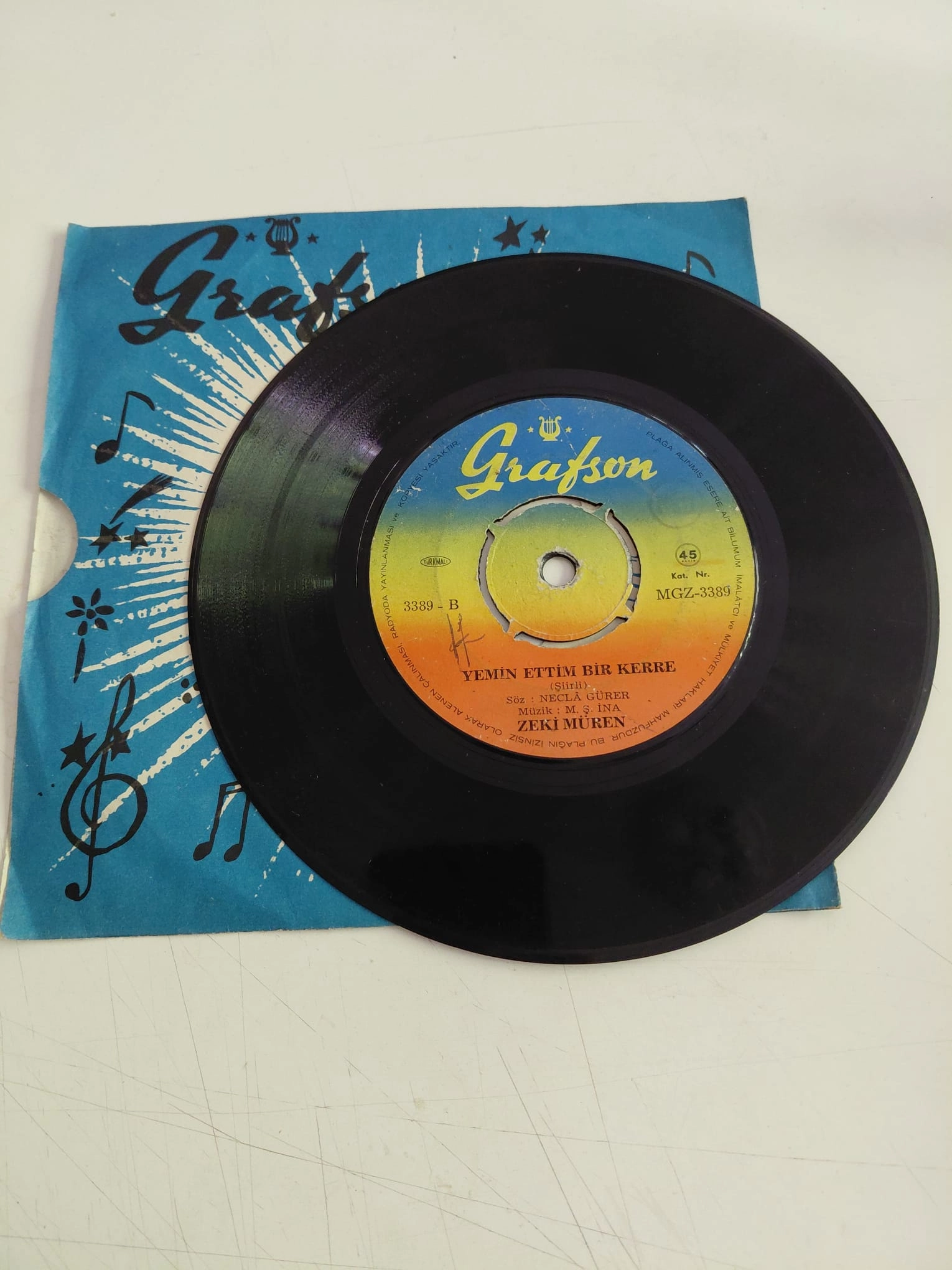Zeki Müren –  Senede Bir Gün / Yemin Ettim Bir Kerre - 1966 Türkiye  Basım 45lik Plak-2.el