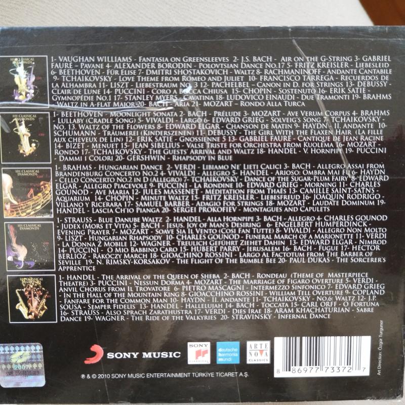 101 Classical Diamonds  –   2010 Türkiye Basım  -  2. El  5xCD  Albüm