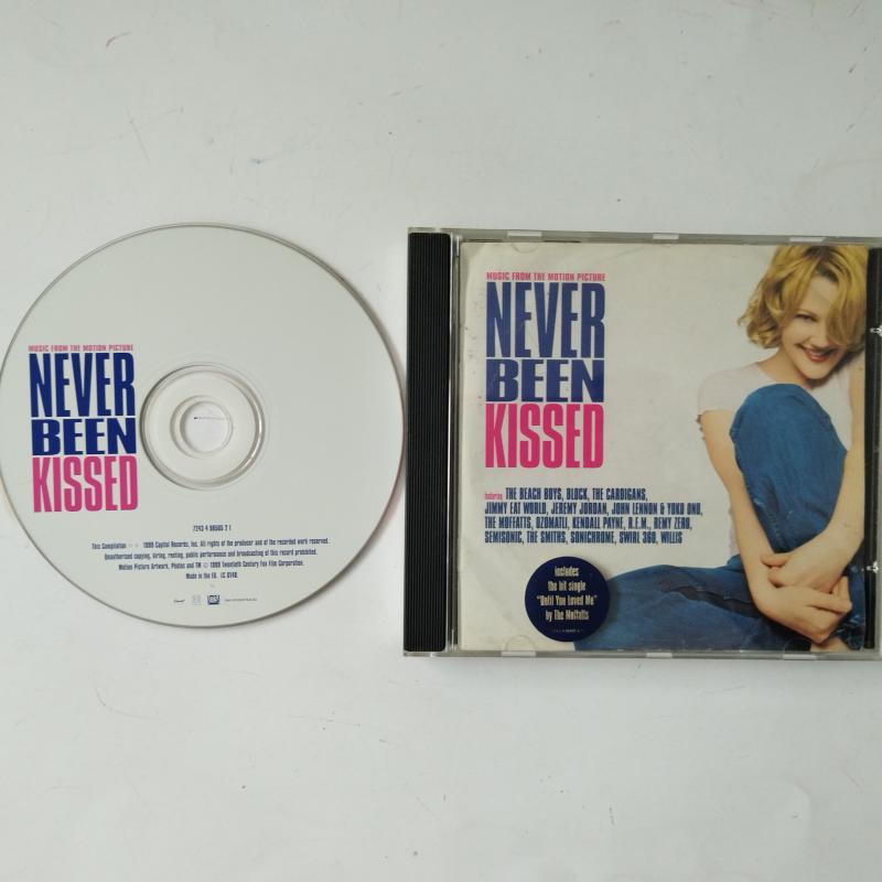 Never Been Kissed / Soundtrack - 1999 Avrupa Basım - 2. El CD Albüm