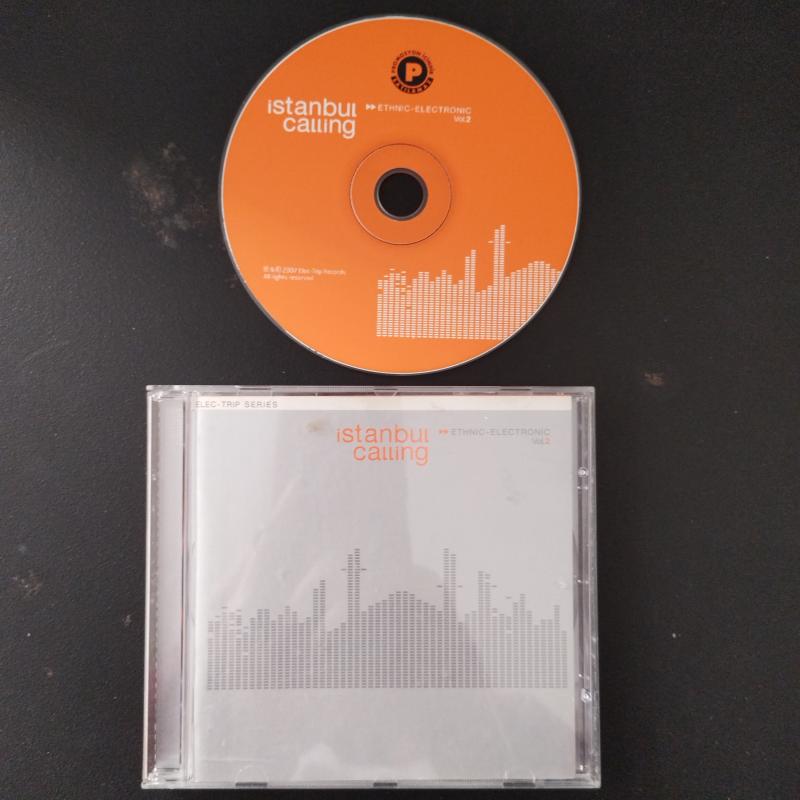 İstanbul Calling, Vol. 2 - 2007 Türkiye Basım - 2. El CD Albüm