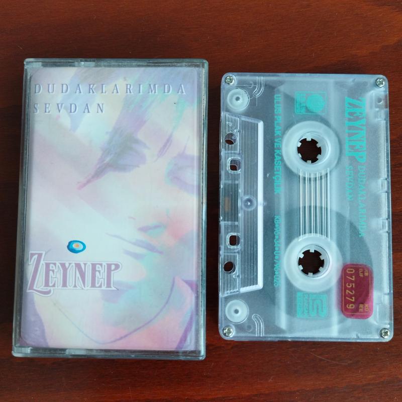 Zeynep – Dudaklarımda Sevdan / 1996 Türkiye Basım 2. El Kaset