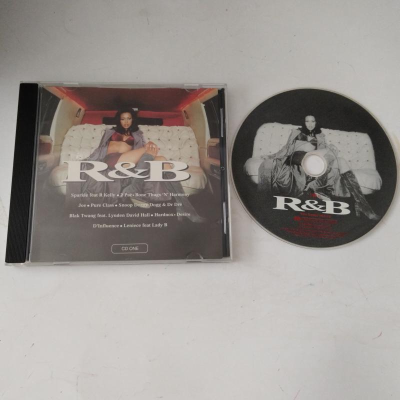 This Is... R&B / CD ONE  -  1999 İngiltere Basım - 2. El CD Albüm