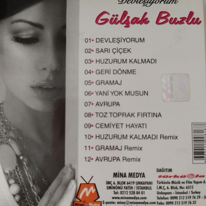 Gülşah Buzlu - Devleşi̇yorum  -  Türkiye Basım - 2. El CD Albüm- İsme İthafen İmzalıdır
