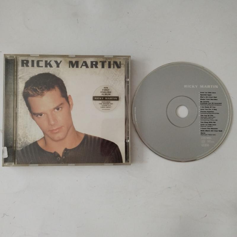Ricky Martin – Ricky Martin - 1999 Avrupa Basım - 2. El CD Albüm