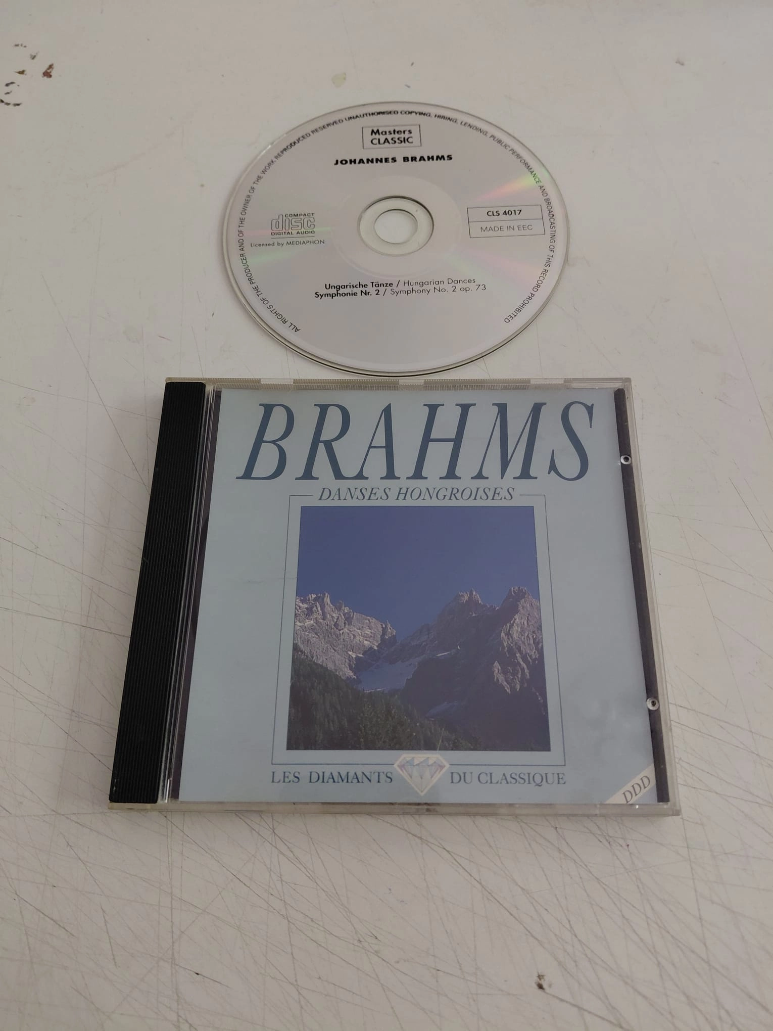 Brahms - Danses Hongroises - Symphonie No. 2 En Re Majeur Op.73 - Fransa Basım CD Albüm-2.el