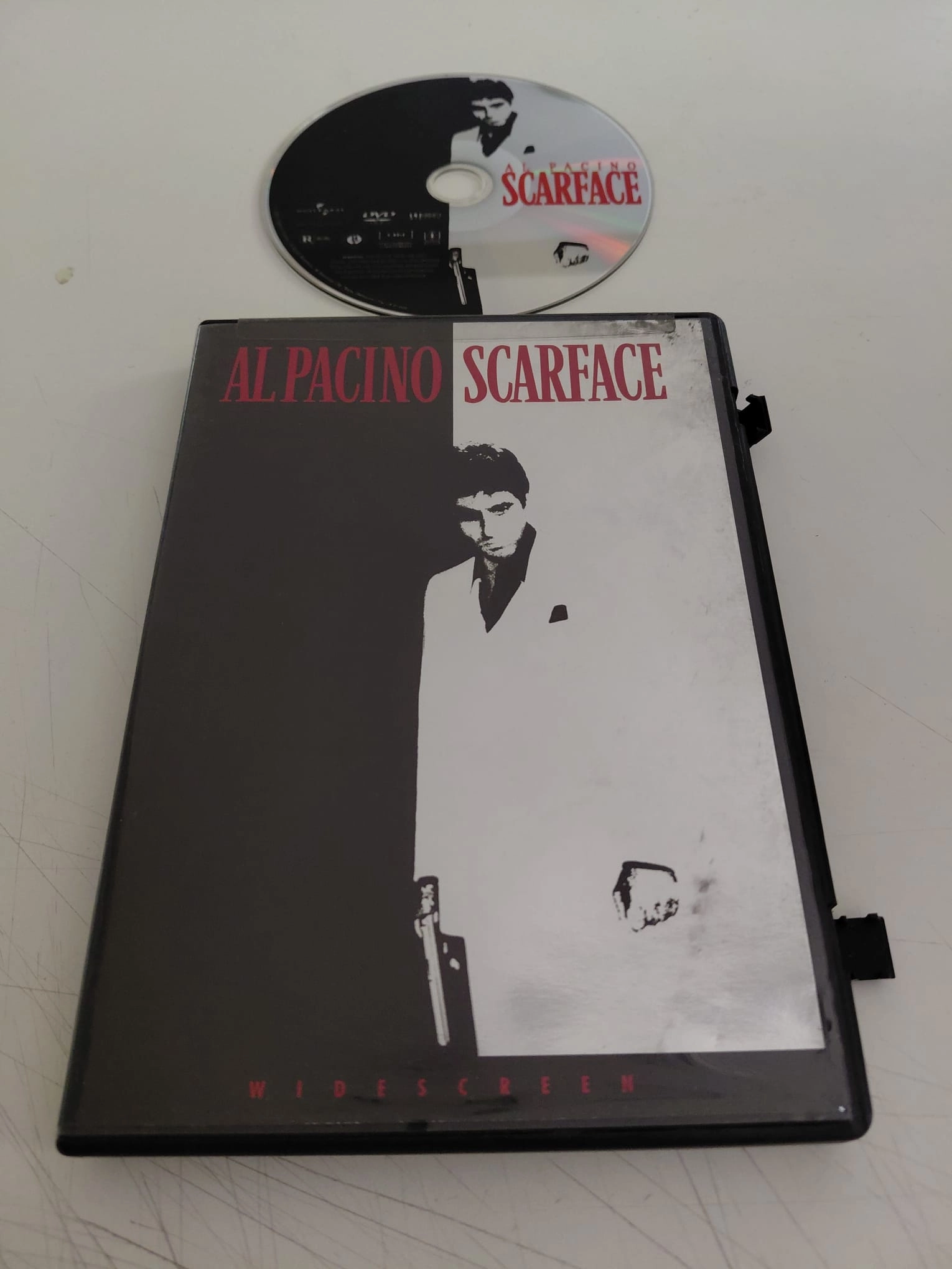 Scarface / Yaralı Yüz - Al Pacino  -DVD Film /1. Bölge-Türkçe altyazı yoktur-2.el