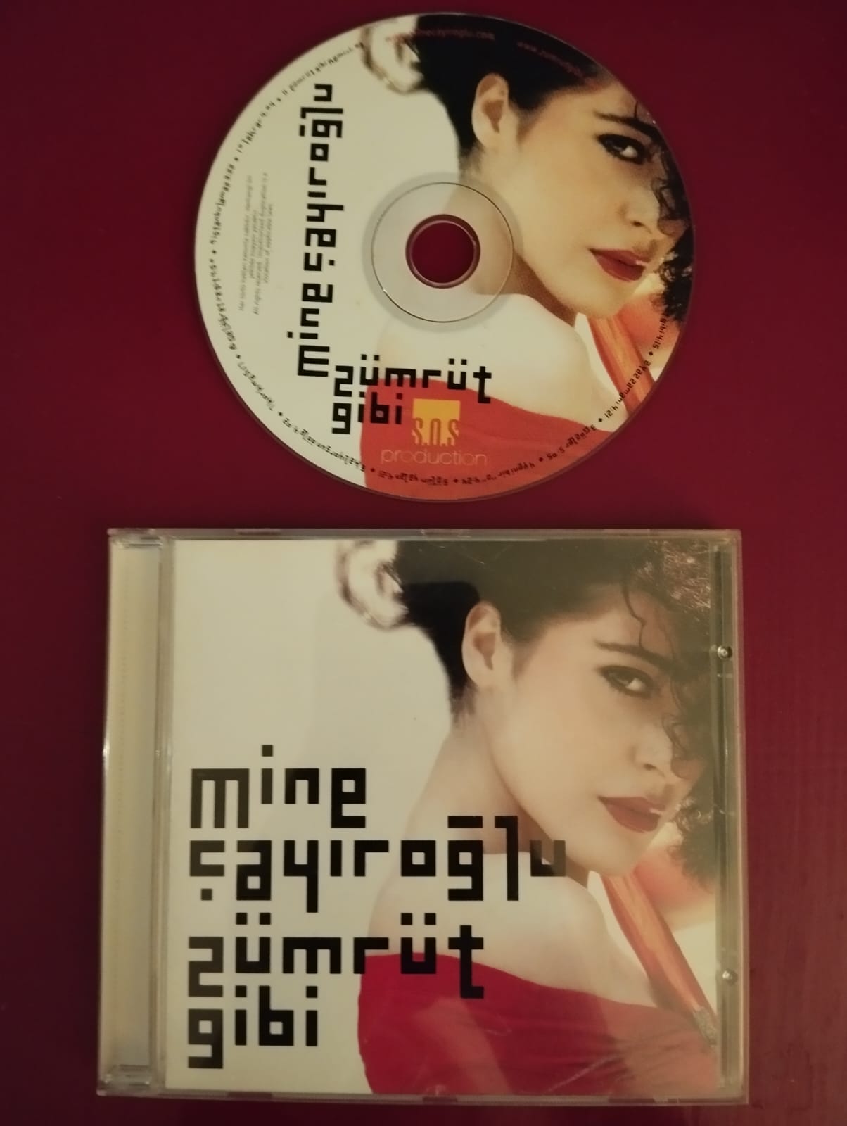 Mine Çayıroğlu – Zümrüt Gibi  - 2004 Türkiye  Basım CD  Albüm -2.El