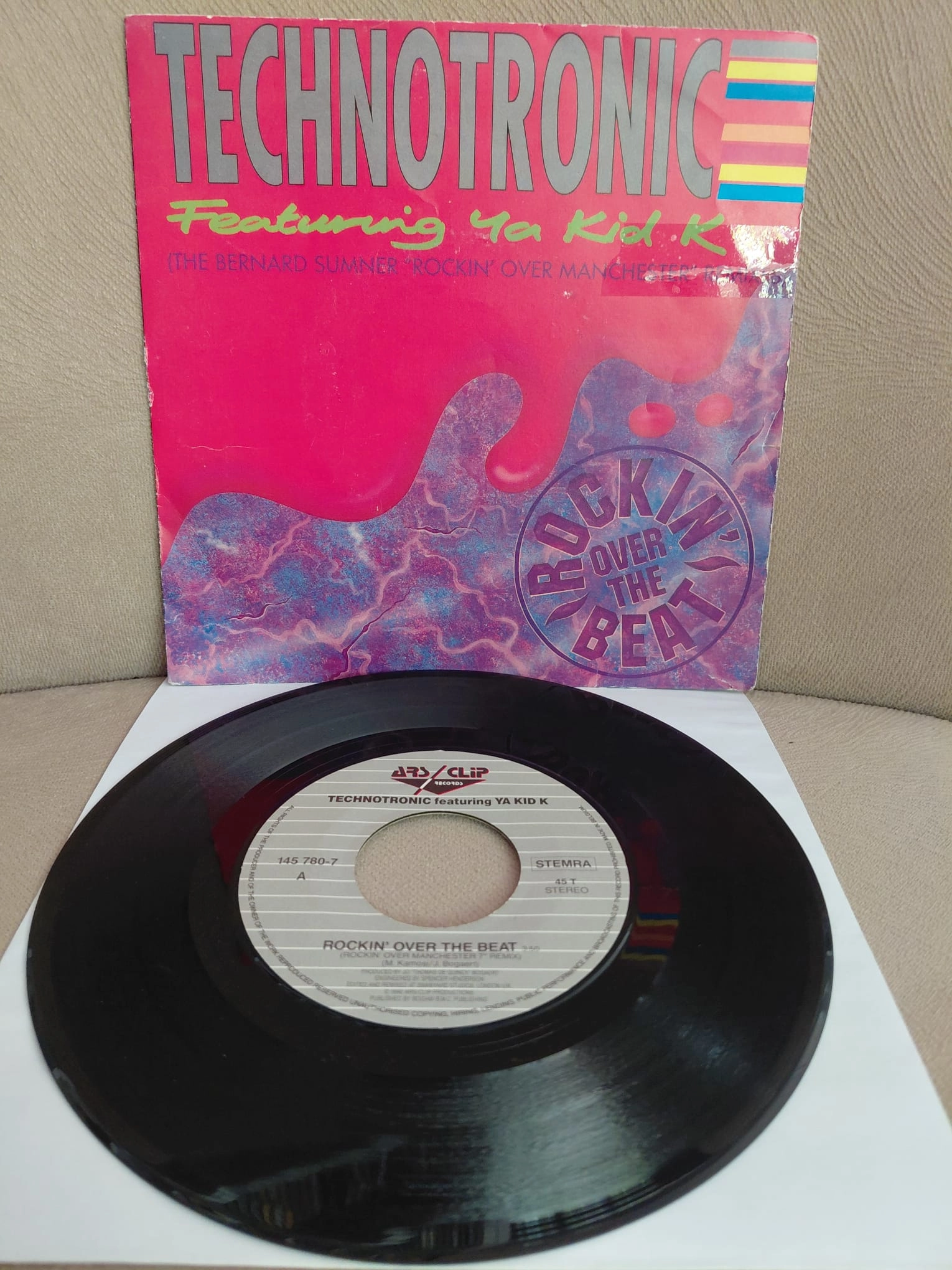 Technotronic Featuring Ya Kid K – Rockin’ Over The Beat - 1990 Belçika Basım 45’lik Plak