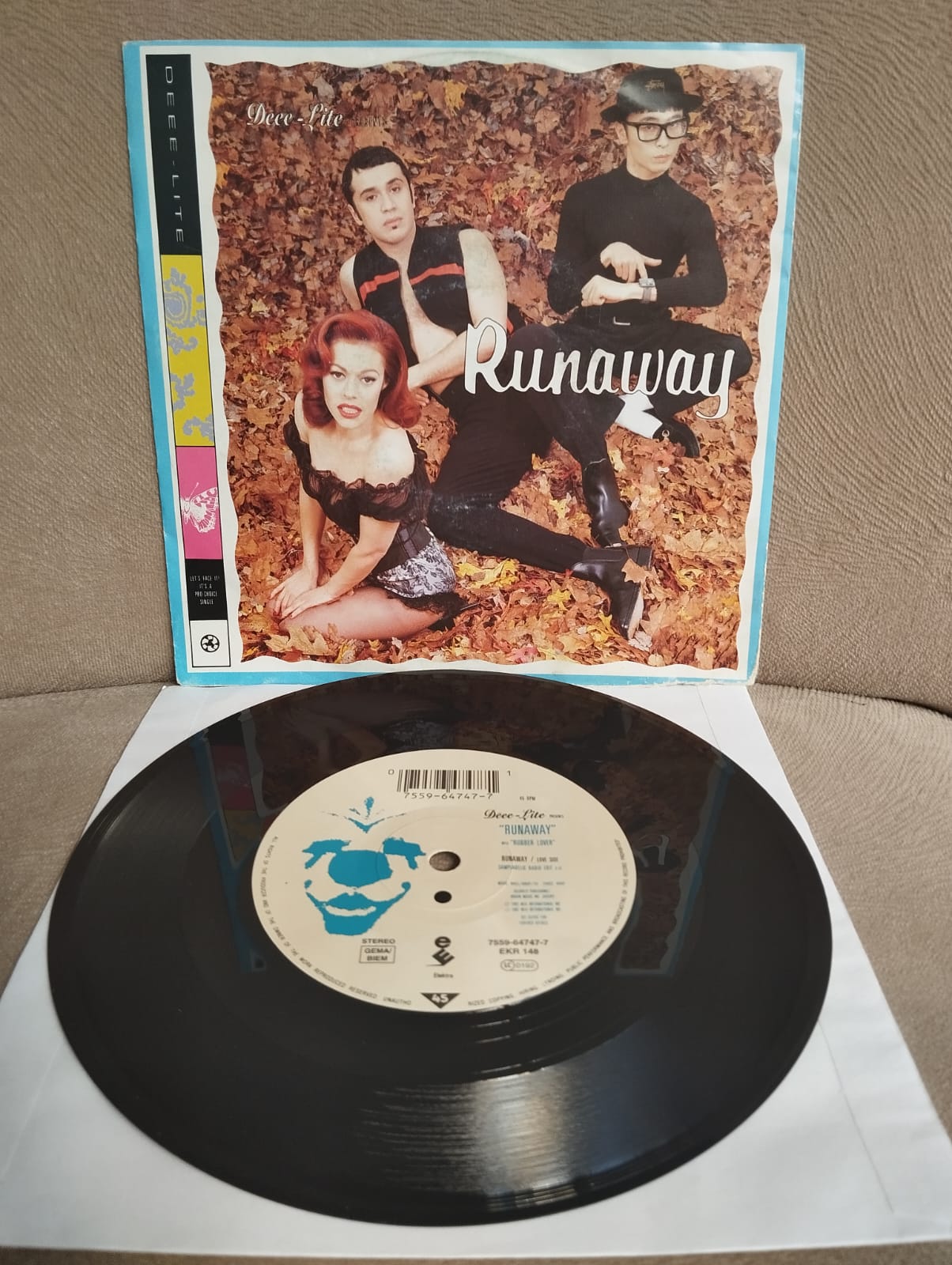 Deee-Lite – Runaway - 1992 Almanya Basım 45 lik Plak