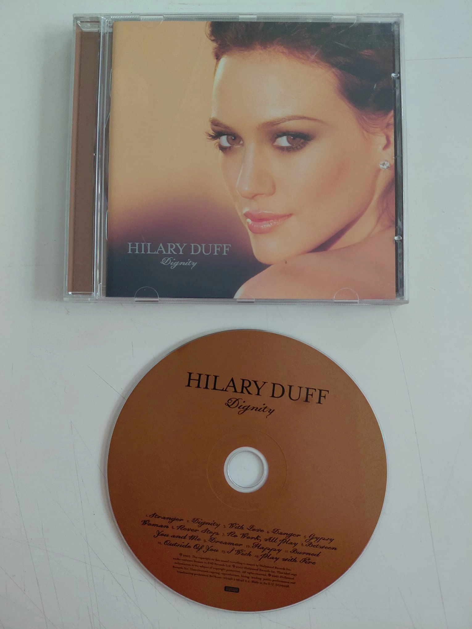 Hilary Duff – Dignity - 2007 Avrupa Basım CD Albüm-2.el