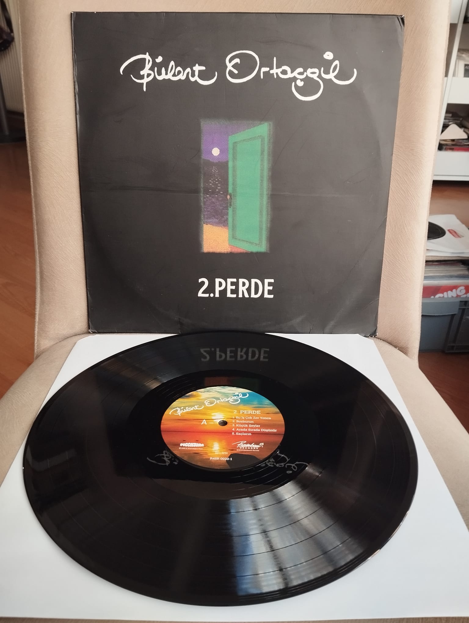 Bülent Ortaçgil – 2. Perde - 2018 Türkiye Basım 33’lük LP Plak