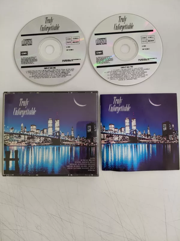Truly Unforgettable ( Bobby Vee ,Andy Williams...) - 1990 İngiltere Basım - 2xCD Albüm-2.el