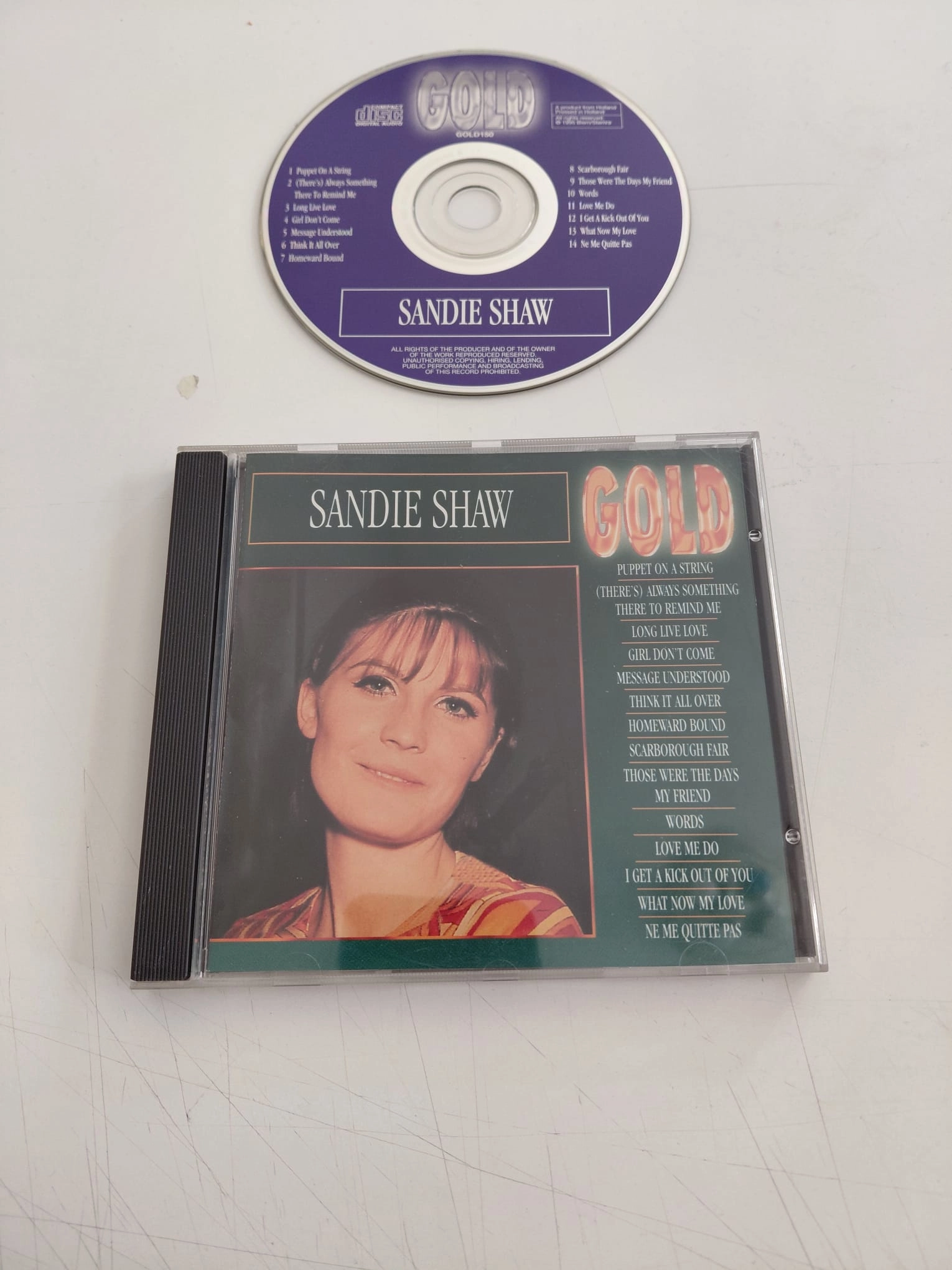 Sandie Shaw  – Gold – 1995  Hollanda Basım - CD Albüm-2.el