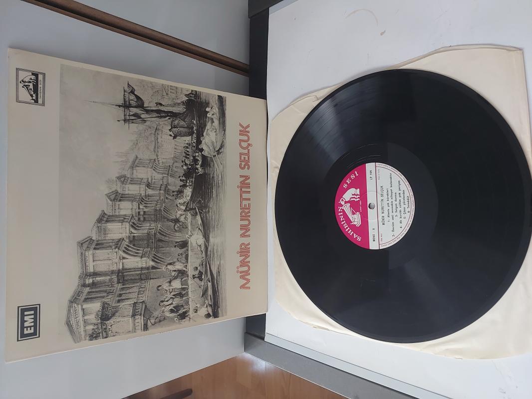 Münir Nurettin Selçuk ‎– Kalamış - 1968 Türkiye Basım Albüm - 33 lük LP Plak