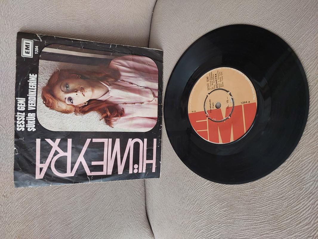 Hümeyra – Sessiz Gemi / Şükür Verdiklerine - 1975 Türkiye Basım 45 lik Plak