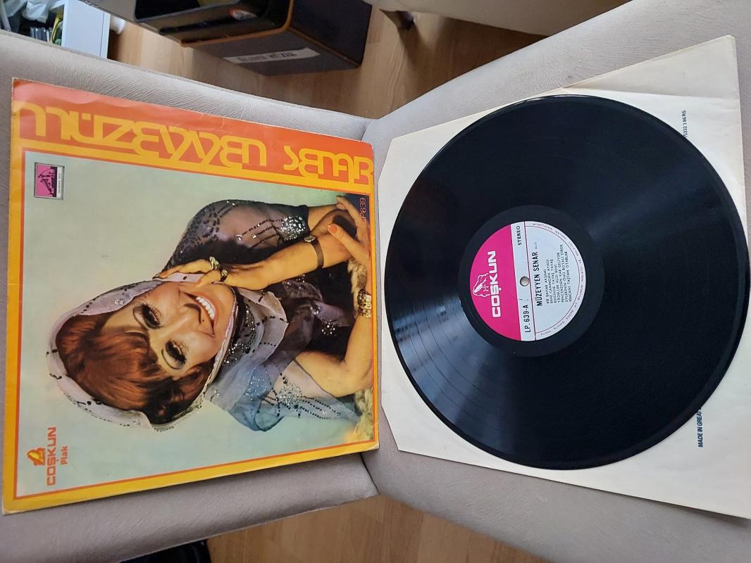 Müzeyyen Senar - Bir Bahar Akşamı - 1977 Türkiye Basım 33 Lük LP Plak