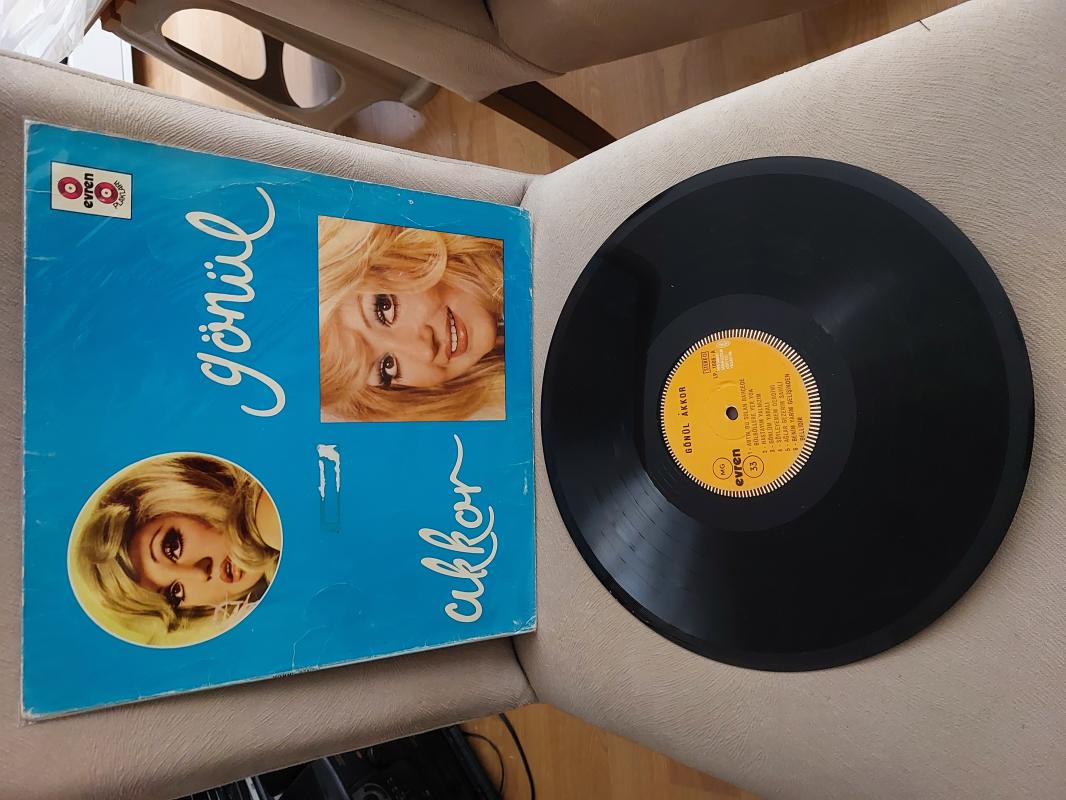 Gönül Akkor - Artık Bu Solan Bahçede Bülbüllere Yer Yok - Türkiye Dönem Basım - LP Plak Albüm