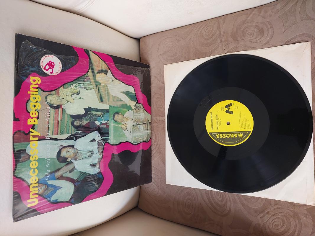 Fela Anikulapo Kuti* & Africa 70 ‎– Unnecessary Begging - 1982 USA Basım Albüm - LP Plak