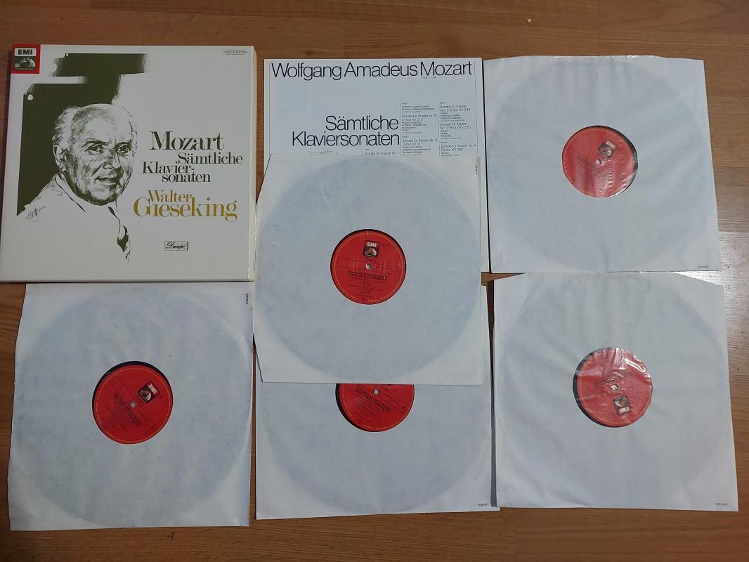 Gieseking, Mozart – Sämtliche Klaviersonaten (Complete Pianosonatas) -1977 Almanya Basım 5xLP Albüm