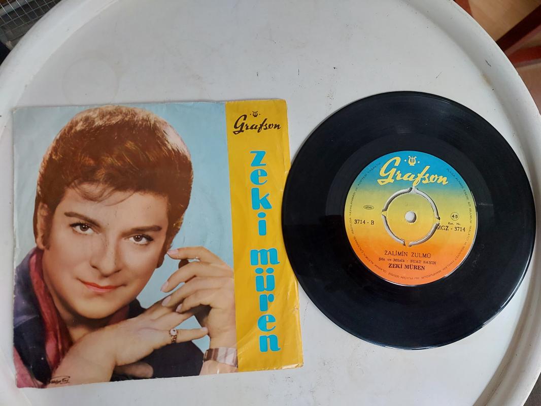 Zeki Müren ‎– Açık Bırak Pencereni / Zalimin Zulmü -1970 Türkiye Basım 45lik Plak