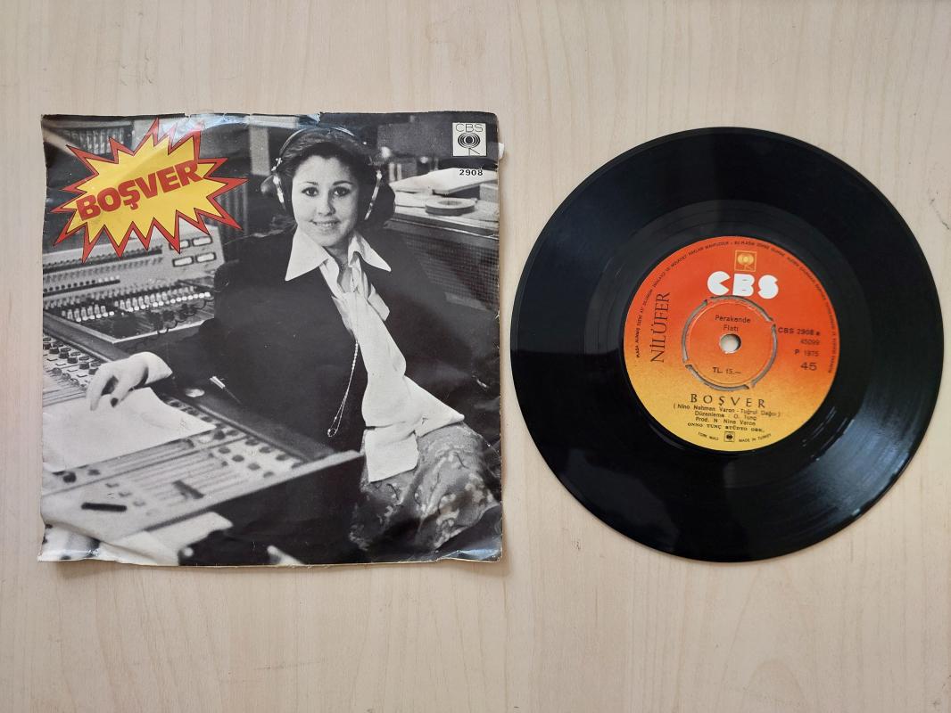Nilüfer – Boşver / Boşverdim - 1975 Türkiye  Basım 45 lik Plak-2.EL