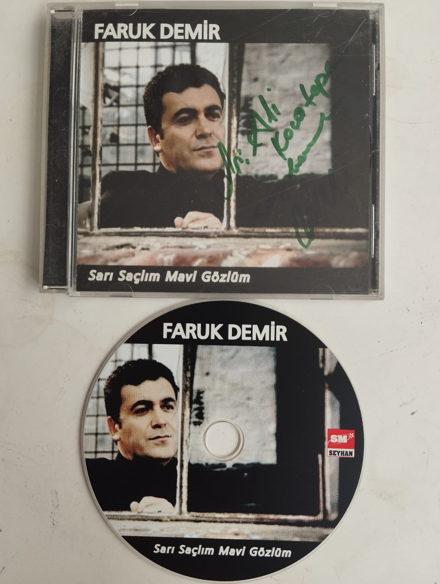 Faruk Demir / Sarı Saçlım Mavi Gözlüm  -  Türkiye Basım  2. El  CD  Albüm /İthaflı İmzalı