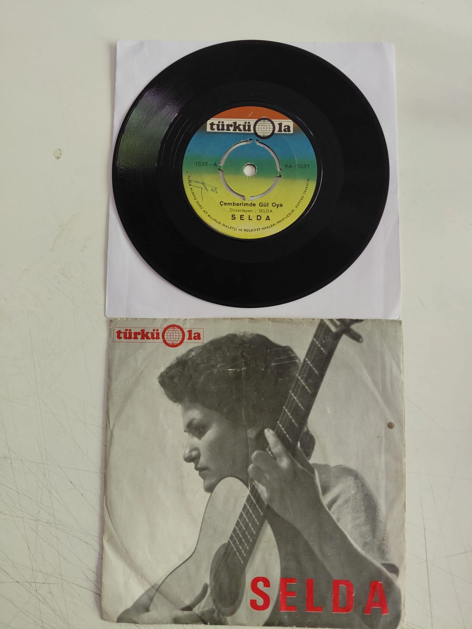 Selda  – Çemberimde Gül Oya / Toprak Olunca- 1971 Türkiye  Basım 45lik Plak-2.el