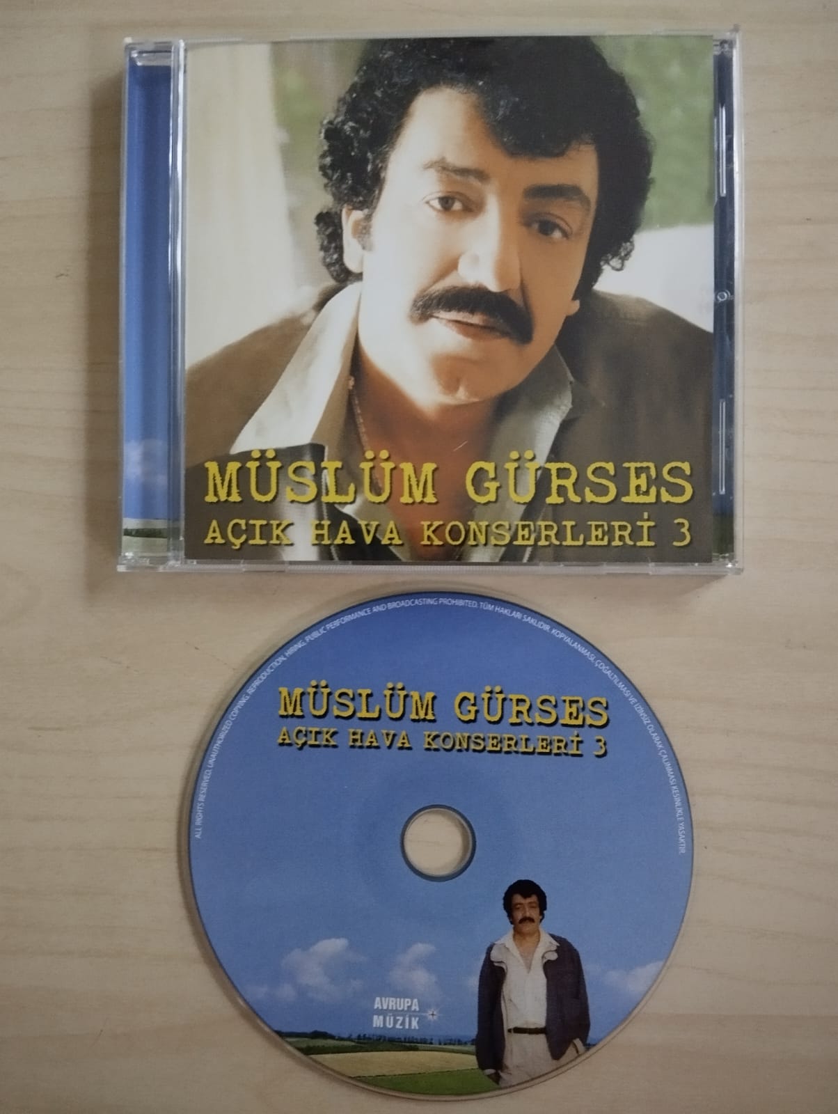 Müslüm Gürses – Açık Hava Konserleri 3 -  2013 Türkiye Basım - CD Albüm-2.el