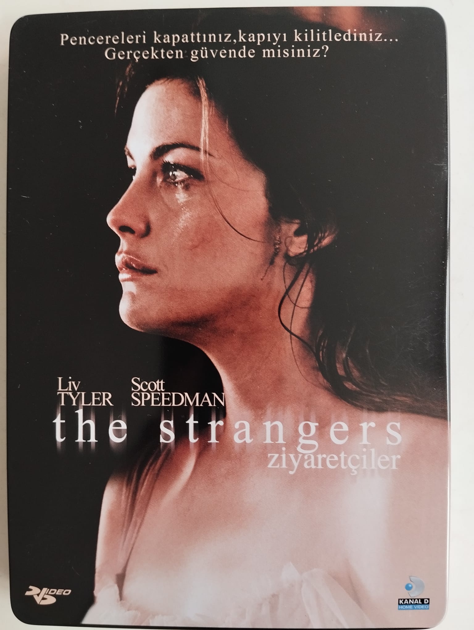 The Strangers - Ziyaretçiler - Liv Tyler - 2.El DVD Film + Özel Kutu